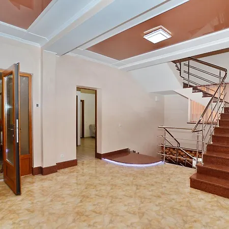 Orlan 4* Mykulychyn